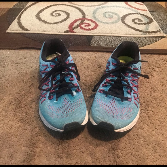 Women’s Nike Pegasus 32 - Picture 2 of 9